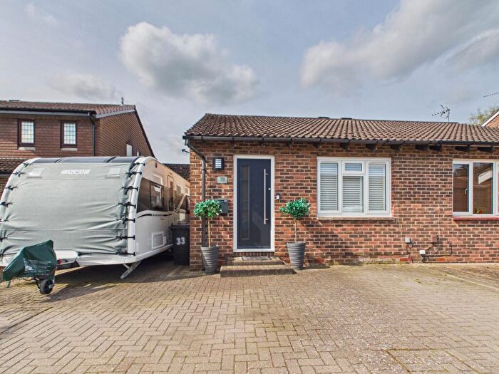 2 Bedroom Bungalow For Sale In Camden Place, Calcot, Reading, RG31