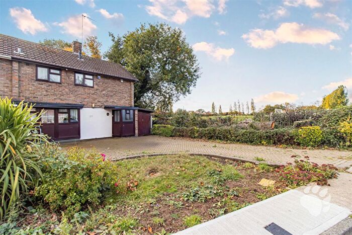 2 Bedroom End Terrace House For Sale In Great Spenders, Fryerns, SS14