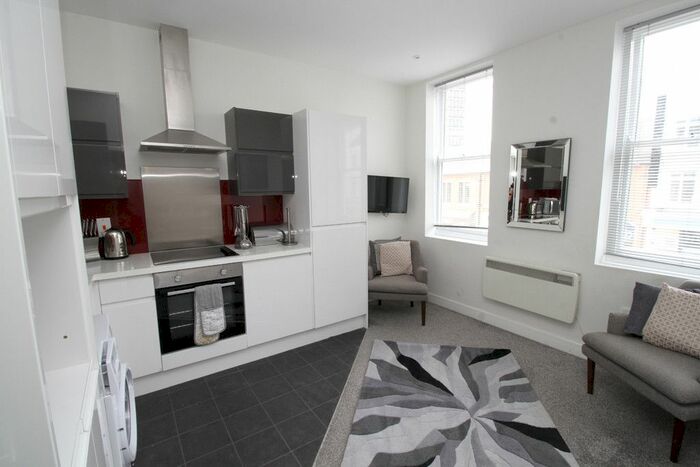 1 Bedroom Flat To Rent In George Street, Hull, HU1