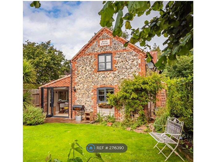 5 Bedroom Detached House To Rent In The Loke, Norwich, NR13