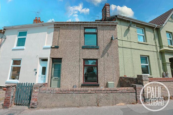 2 Bedroom Terraced House For Sale In Carlton Road, Lowestoft, NR33