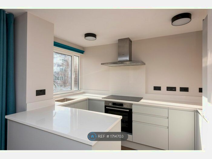 2 Bedroom Flat To Rent In Cromwell Road, Hove, BN3