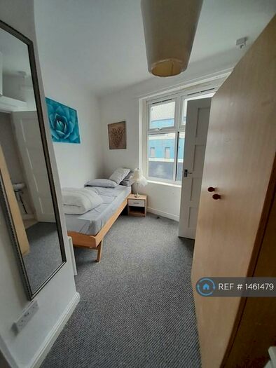 Studio To Rent In City Road, Liverpool, L4