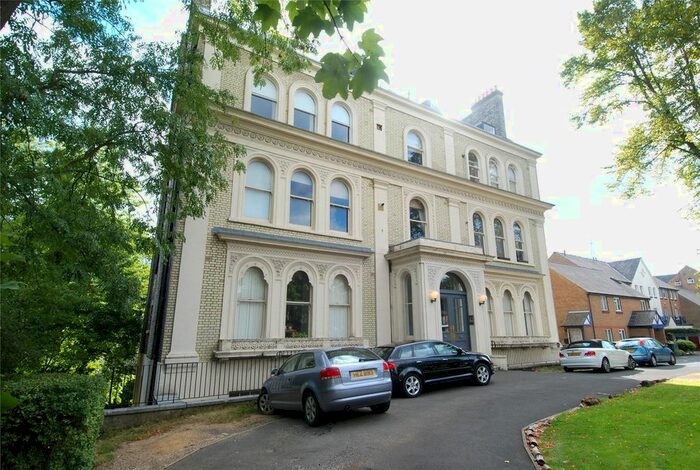 1 Bedroom Flat To Rent In Grange Court, Sydenham Hill, London, SE26