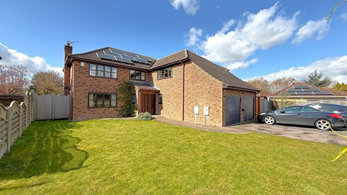 5 Bedroom Detached House For Sale In Sudbrooke Road, Scothern, Lincoln, LN2
