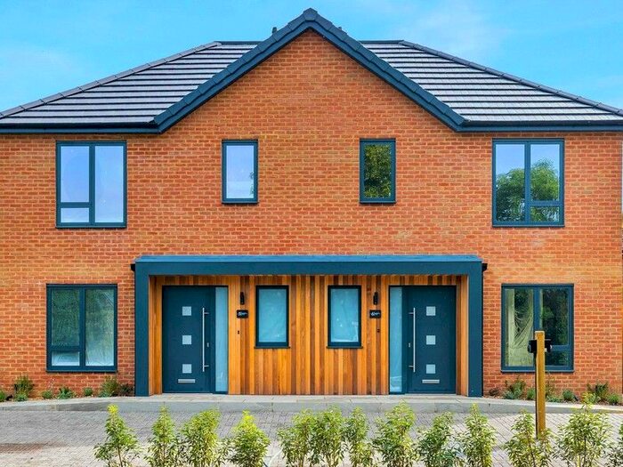 3 Bedroom Semi-Detached House For Sale In Ref: Sb - Reigate Road, Hookwood, RH6