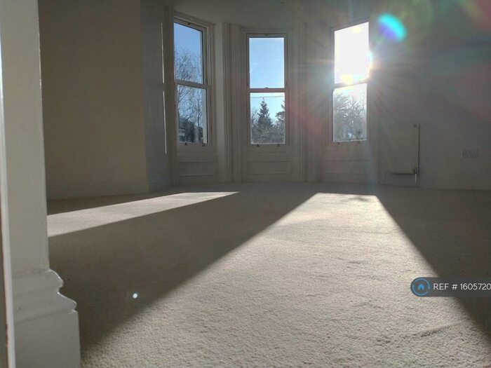 2 Bedroom Flat To Rent In Cavendish Road, Bournemouth, BH1