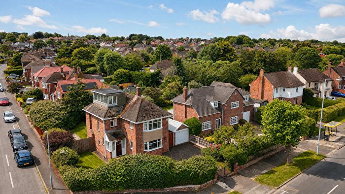 3 Bedroom Detached House For Sale In Frankby Road, West Kirby, Wirral, CH48