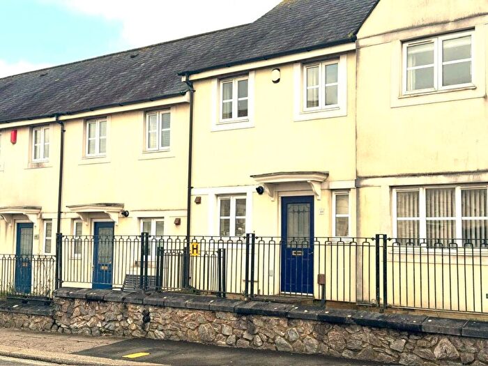 2 Bedroom House To Rent In Longfield Place, Greenbank, Plymouth, PL4