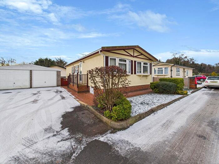 2 Bedroom Park Home For Sale In Charles Road, Alvaston, DE24