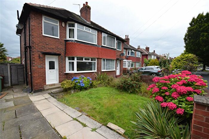 3 Bedroom Semi-Detached House To Rent In Pendas Way, Leeds, West Yorkshire, LS15