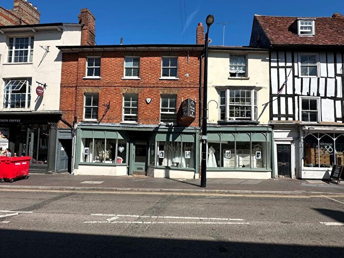Terraced House For Sale In High Street, Newport Pagnell, MK16