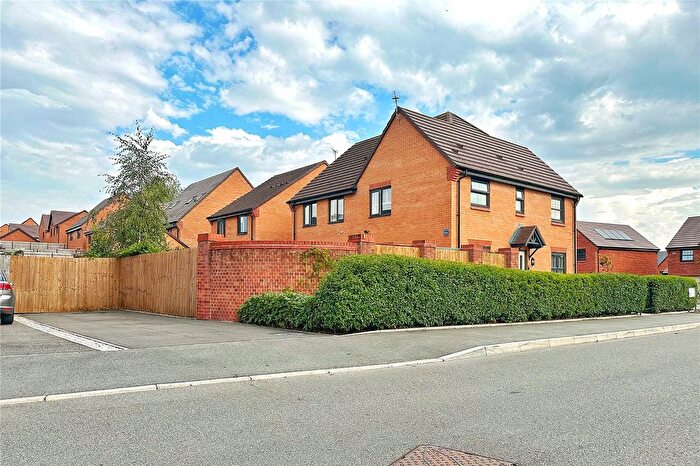 3 Bedroom Semi-Detached House For Sale In Booth Lane, Ashton-Under-Lyne, Greater Manchester, OL6