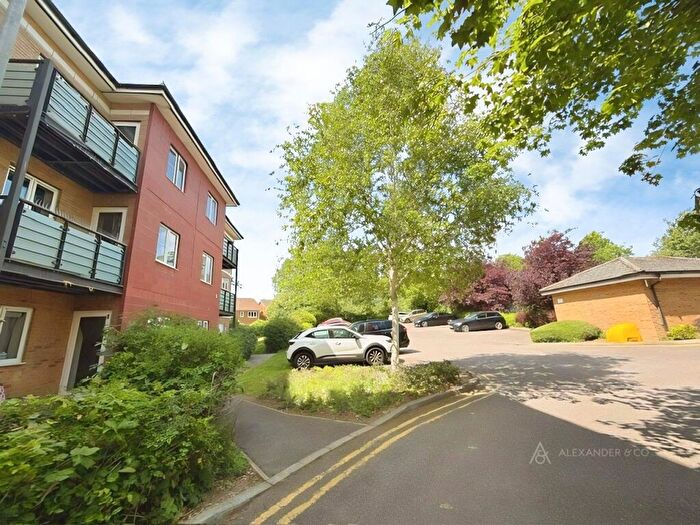 House To Rent In The Parklands, Dunstable, LU5