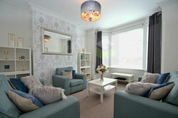 6 Bedroom Property To Rent In Kimberley Road, Highfields, LE2