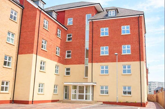 2 Bedroom Apartment To Rent In Wheelwright House, MK42