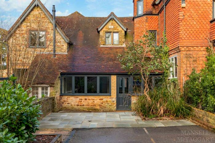 6 Bedroom Farm House To Rent In Arts House, Forest Row, RH19