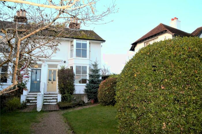 2 Bedroom House To Rent In High Street, Lindfield, RH16