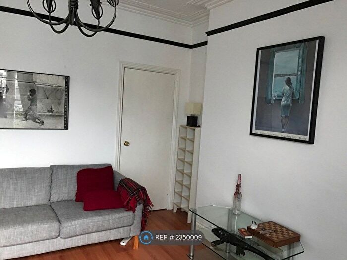 1 Bedroom Flat To Rent In Victoria Walk, Bristol, BS6