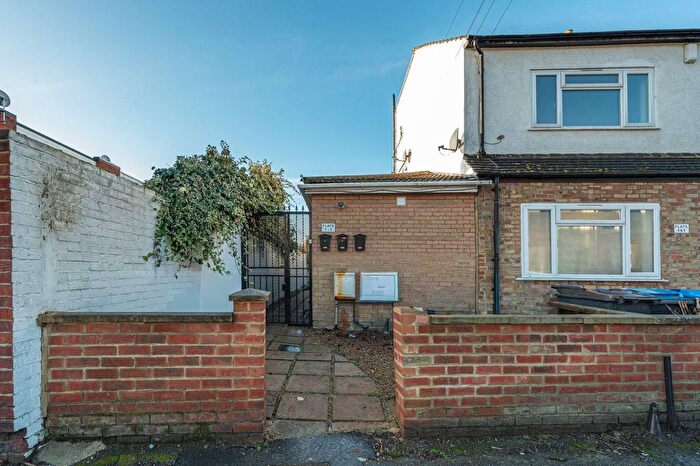 1 Bedroom Maisonette For Sale In Cresswell Road, South Norwood, London, SE25