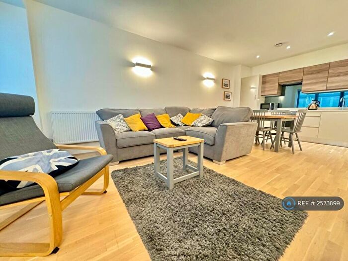 2 Bedroom Flat To Rent In St. Cuthberts House, Norwich, NR3