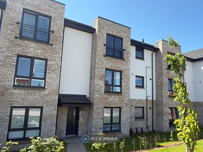2 Bedroom Flat To Rent In Abington Circle, Bishopton, PA7