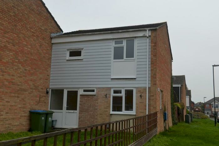 3 Bedroom Semi-Detached House To Rent In Orion Close, Southampton, SO16