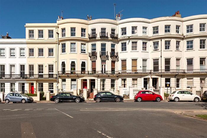 3 Bedroom Flat For Sale In Vernon Terrace, Brighton, East Sussex, BN1