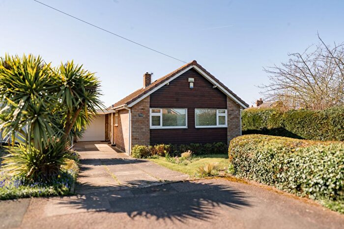 3 Bedroom Detached Bungalow For Sale In Salcombe Drive, Glenfield, Leicester, Leicestershire, LE3