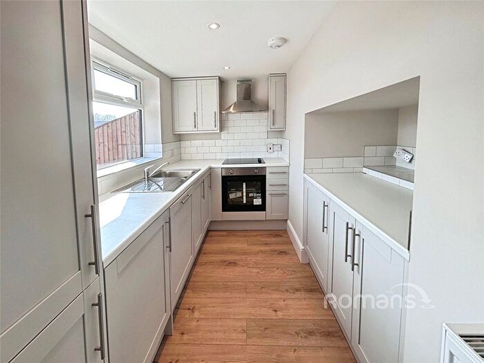 2 Bedroom Semi-Detached House To Rent In Henley Road, Caversham, Reading, RG4