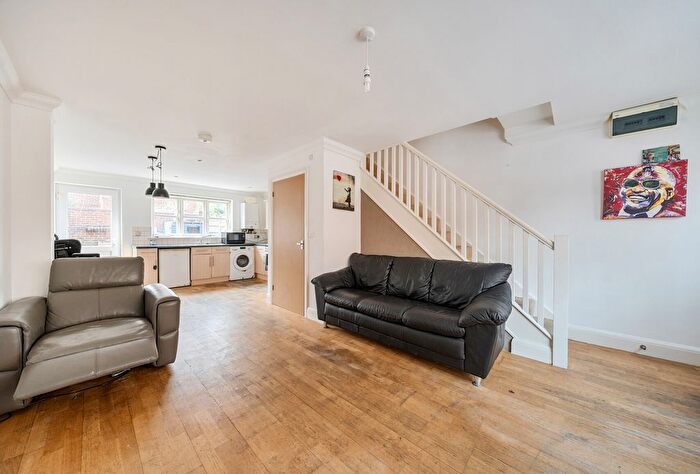 2 Bedroom Semi-detached House For Sale In Stanley Cottages, Stanley Road, Tunbridge Wells, Kent, TN1