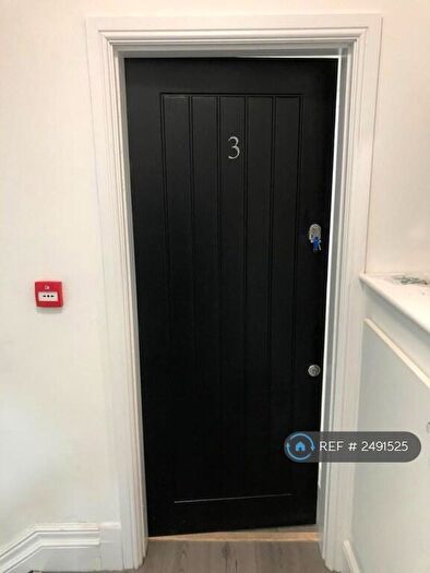 1 Bedroom Flat To Rent In Crosby Road South, Liverpool, L21