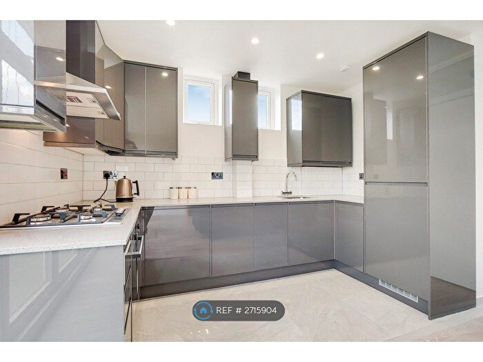 1 Bedroom Flat To Rent In Virginia Walk, London, SW2