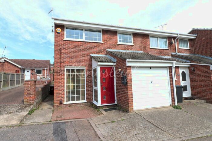 3 Bedroom Semi-Detached House To Rent In Mackay Court, Colchester, Essex, CO2