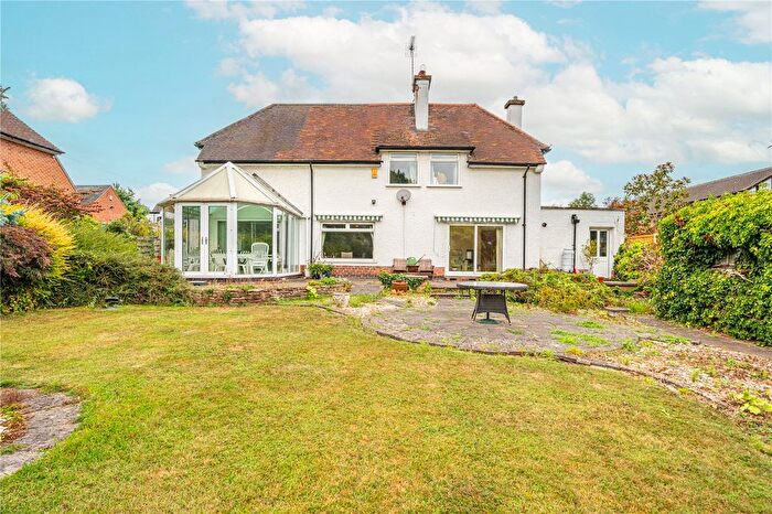 4 Bedroom Detached House For Sale In Hallfields, Edwalton, Nottingham, Nottinghamshire, NG12