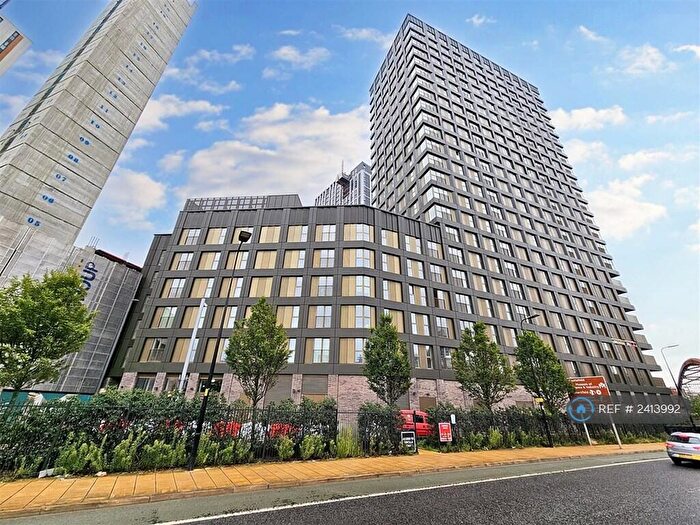 1 Bedroom Flat To Rent In Novella Apartments, Salford, M3
