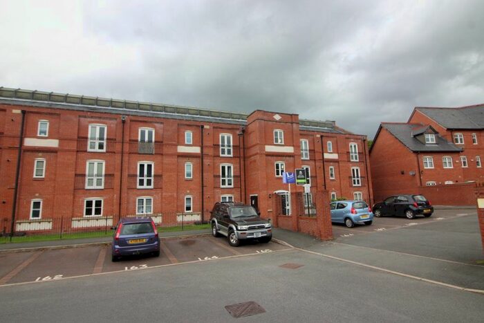 2 Bedroom Flat To Rent In Trevore Drive, Standish, Wigan, WN1