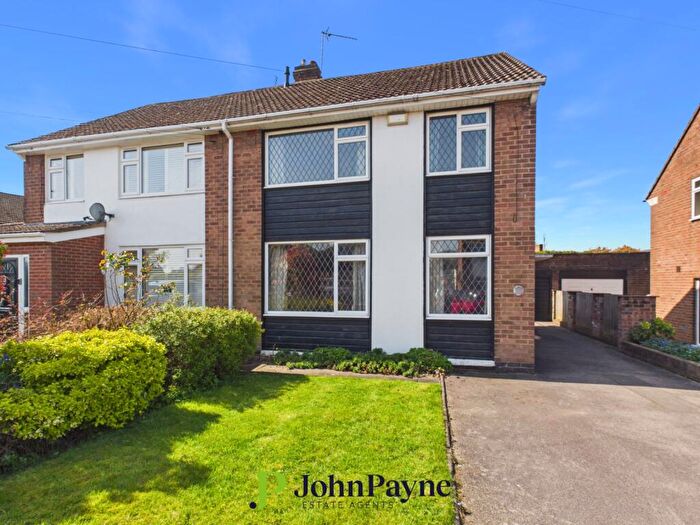 3 Bedroom Semi Detached House For Sale In Dalmeny Road, Westwood Heath, Coventry, CV4