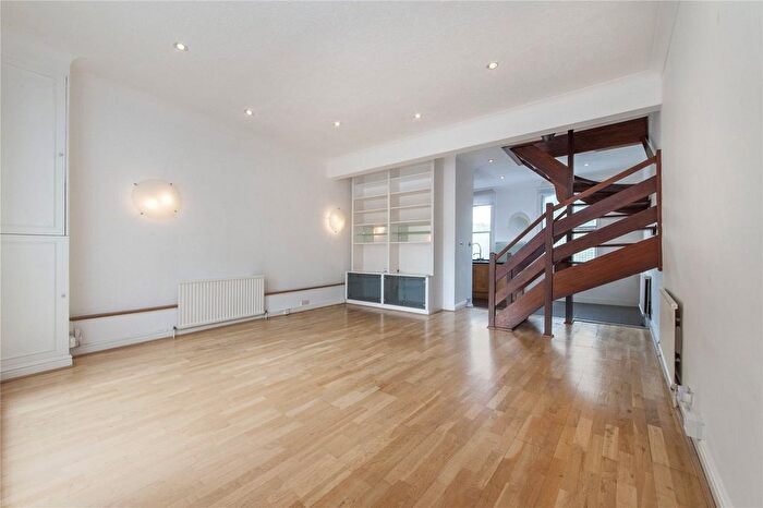 2 Bedroom Flat To Rent In Maryon Mews, South End Green, NW3