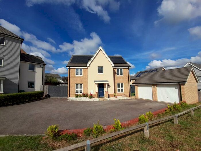 4 Bedroom House To Rent In Nelore Lane. Whitehouse, MK8