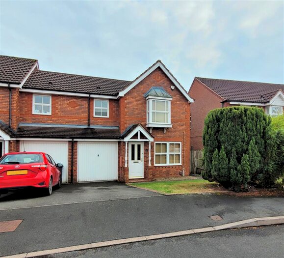 3 Bedroom Semi-Detached House To Rent In Hollingberry Lane, Walmley, B76