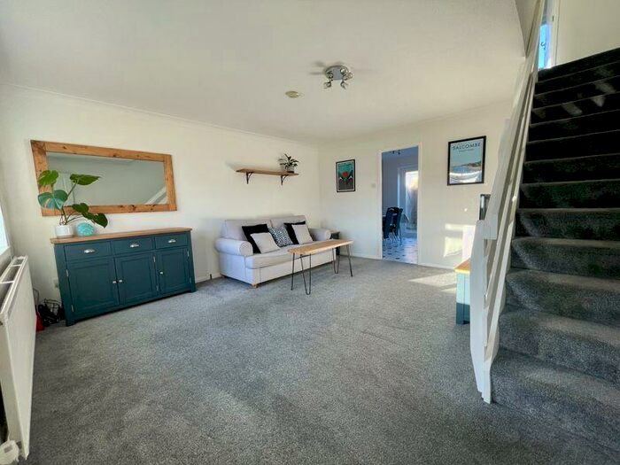 3 Bedroom Semi-Detached House To Rent In Burton Place, Oxford, OX4