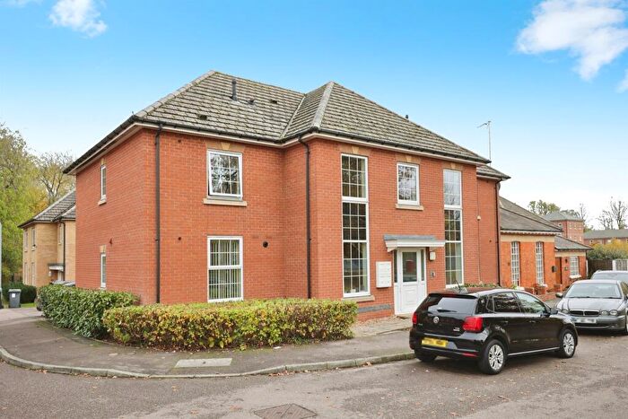 1 Bedroom Flat For Sale In Berrywood Close, Northampton, NN5