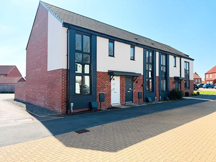 2 Bedroom End Terrace House For Sale In Risedale Drive, Fulford York, YO19