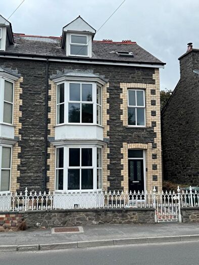 4 Bedroom End Of Terrace House For Sale In Rose Villa, Pwllhobi, Llanbadarn Fawr, Aberystwyth, Dyfed, SY23