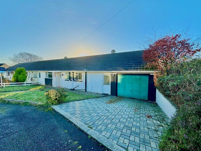 2 Bedroom Semi-Detached Bungalow For Sale In Trevendon Estate, Venterdon, Callington, PL17