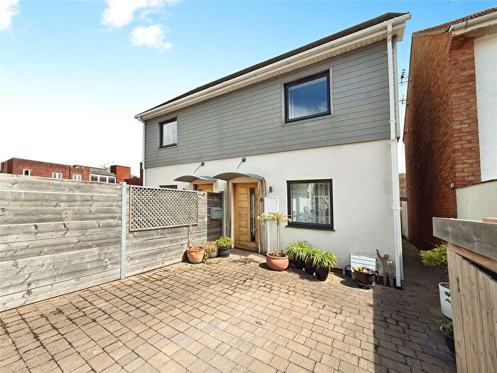 3 Bedroom Semi-Detached House For Sale In Dagmar Road, Exmouth, Devon, EX8