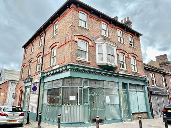 1 Bedroom Detached House To Rent In Hightown Road, Luton, LU2