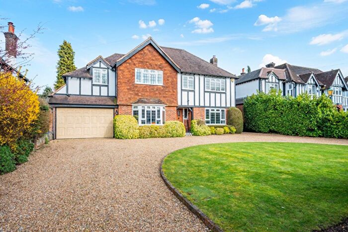 5 Bedroom Detached House For Sale In Ewell Downs Road, Epsom, KT17