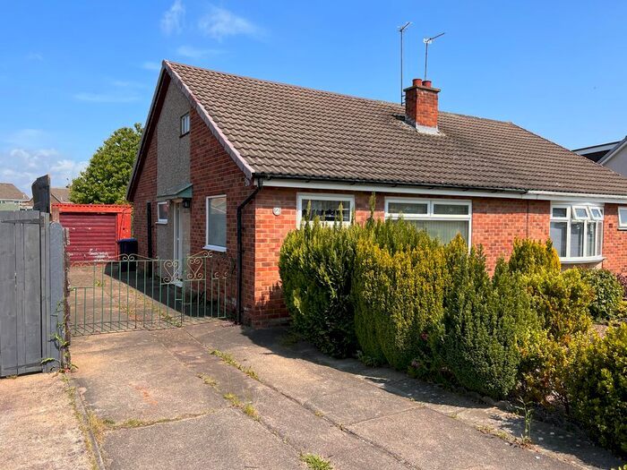 2 Bedroom Semi-Detached Bungalow For Sale In Hallgarth Close, Middlesbrough, TS5